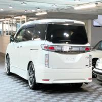 Nissan Elgrand - Image 3