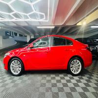 Vauxhall Insignia - Image 2