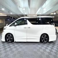 Toyota Vellfire - Image 2