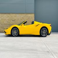 Ferrari F8 Spider - Image 2