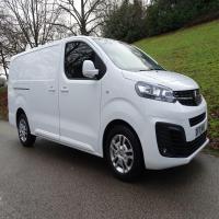 Vauxhall Vivaro - Image 3