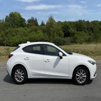 Mazda MAZDA3 - Image 2