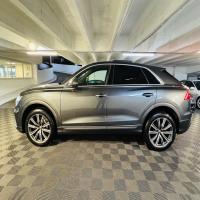 Audi Q8 - Image 2