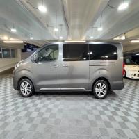 Peugeot Traveller - Image 2