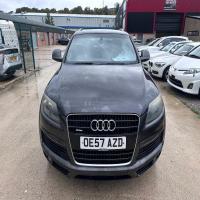 Audi Q7 - Image 2