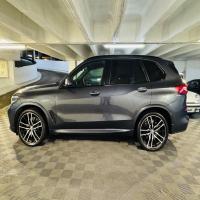 BMW X5 - Image 2