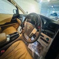 Toyota Vellfire - Image 2