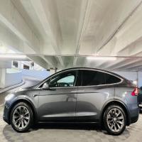 Tesla Model X - Image 2