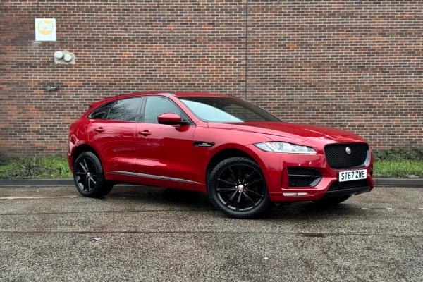 Jaguar F-Pace