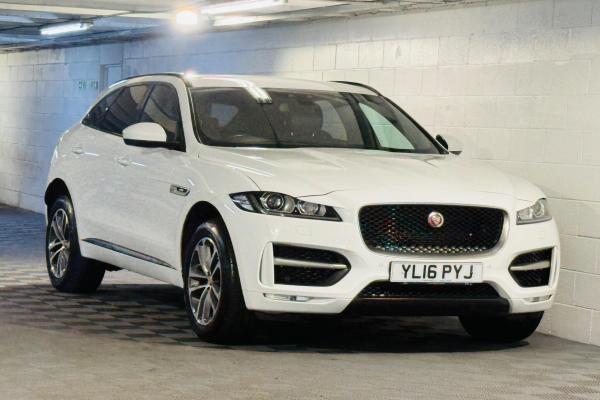 Jaguar F-Pace