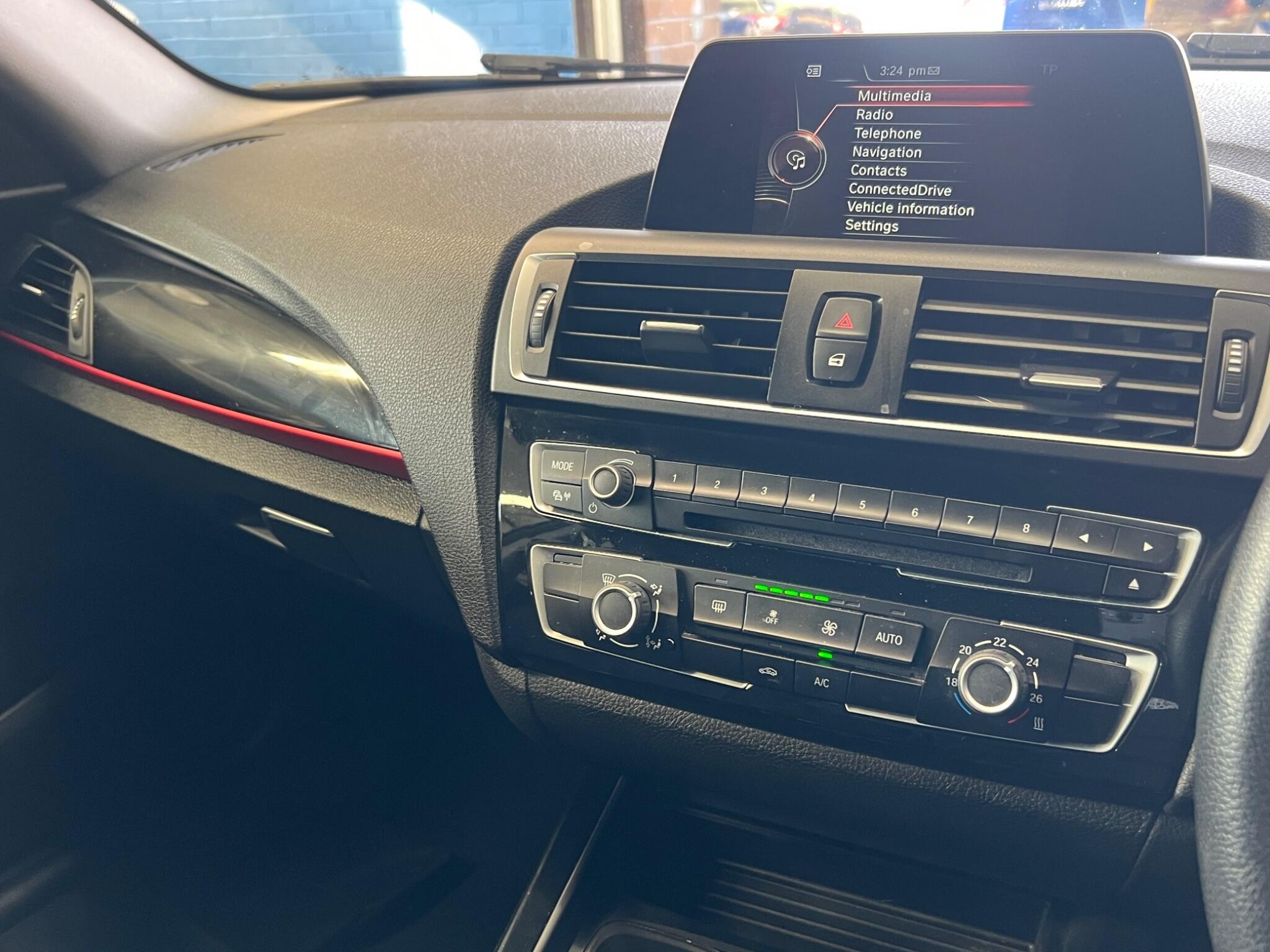 Vauxhall Astra - Image 22