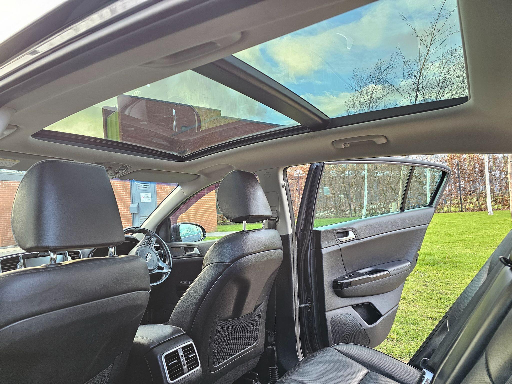 Kia Sportage - Image 2