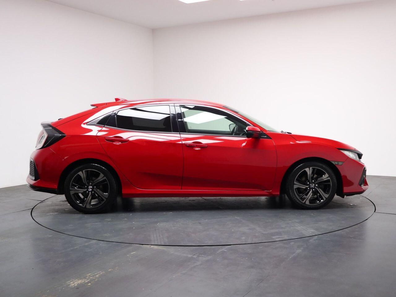 Honda Civic - Image 14
