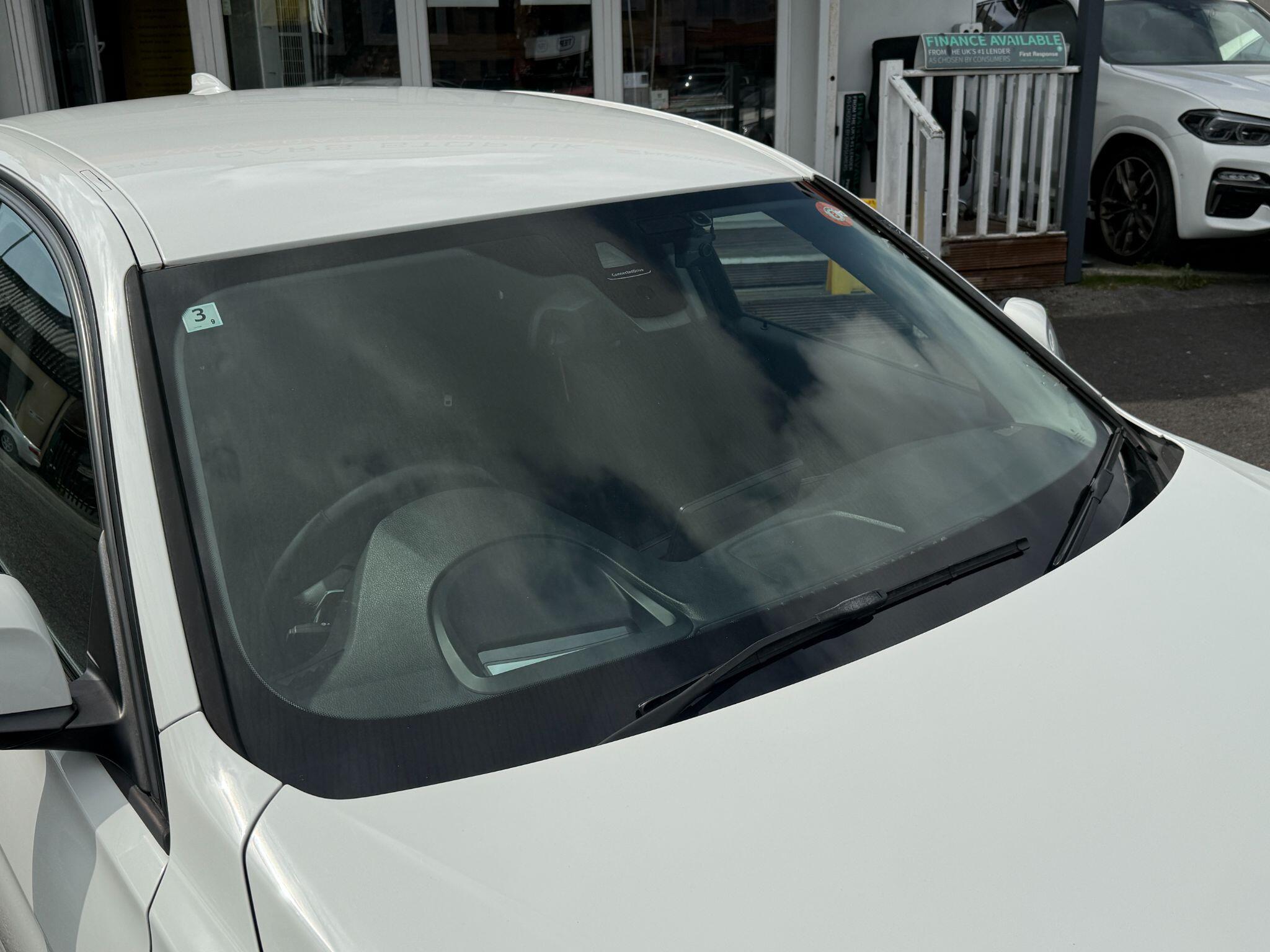 BMW 3 Series - Image 16