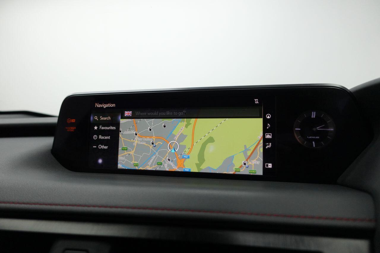 Lexus UX - Image 2