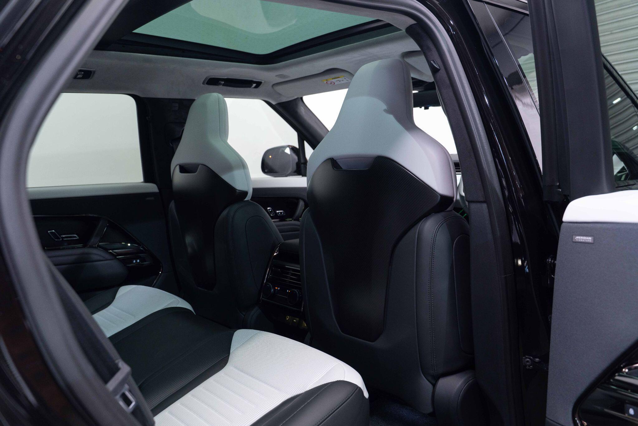 Land Rover RANGE ROVER SPORT - Image 13