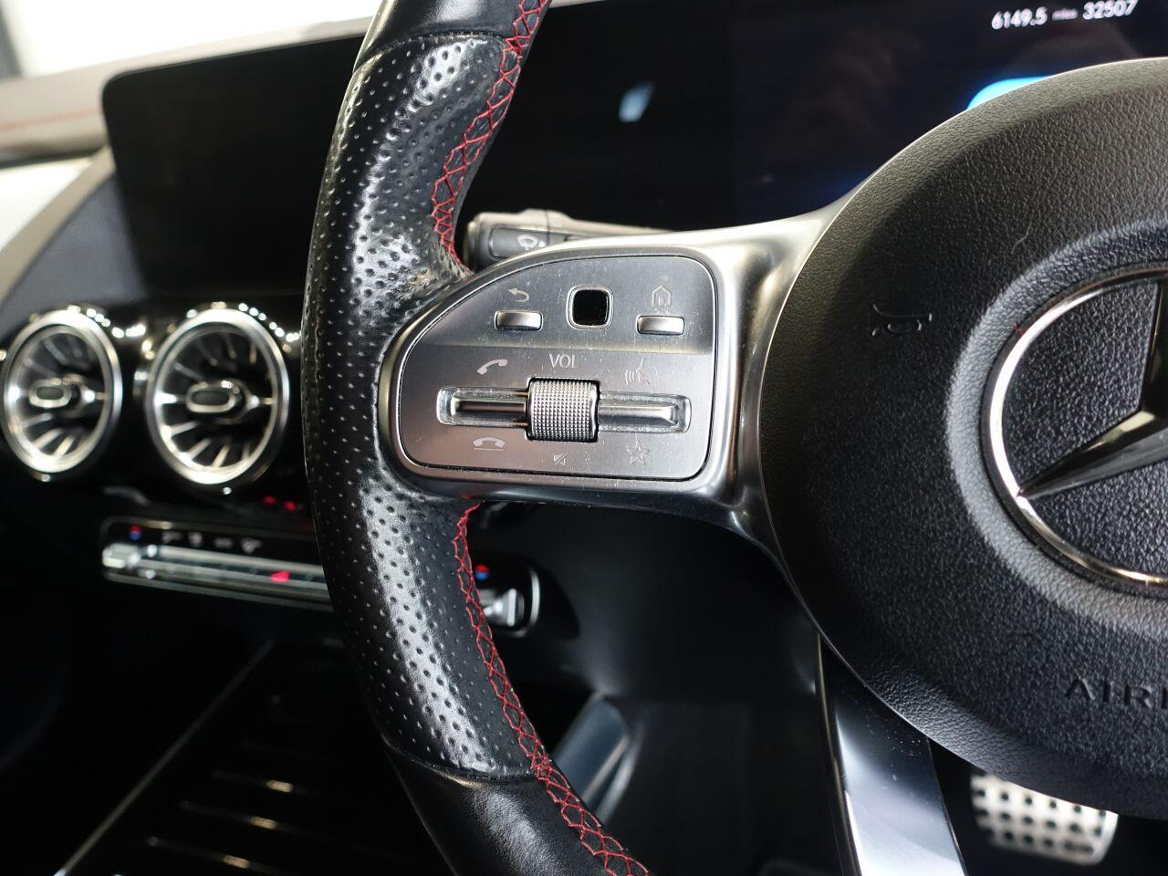 Mercedes-benz EQA - Image 20