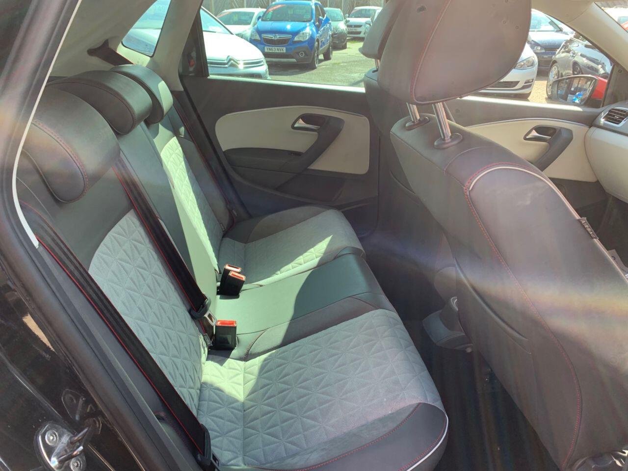 Volkswagen Polo - Image 20