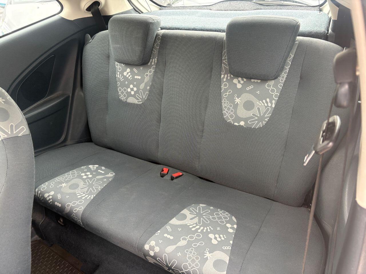 Ford KA - Image 8