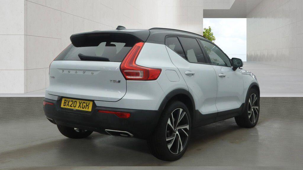 Volvo XC40 - Image 5