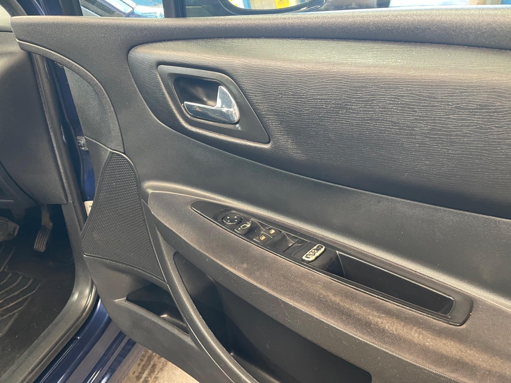 Citroen C4 - Image 8