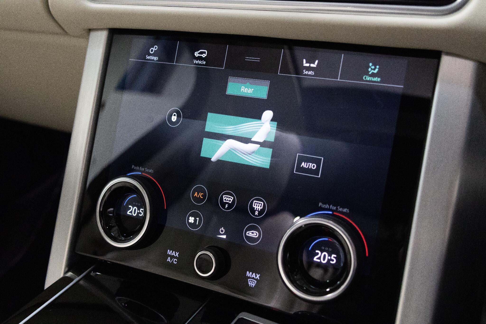 Land Rover Range Rover - Image 28