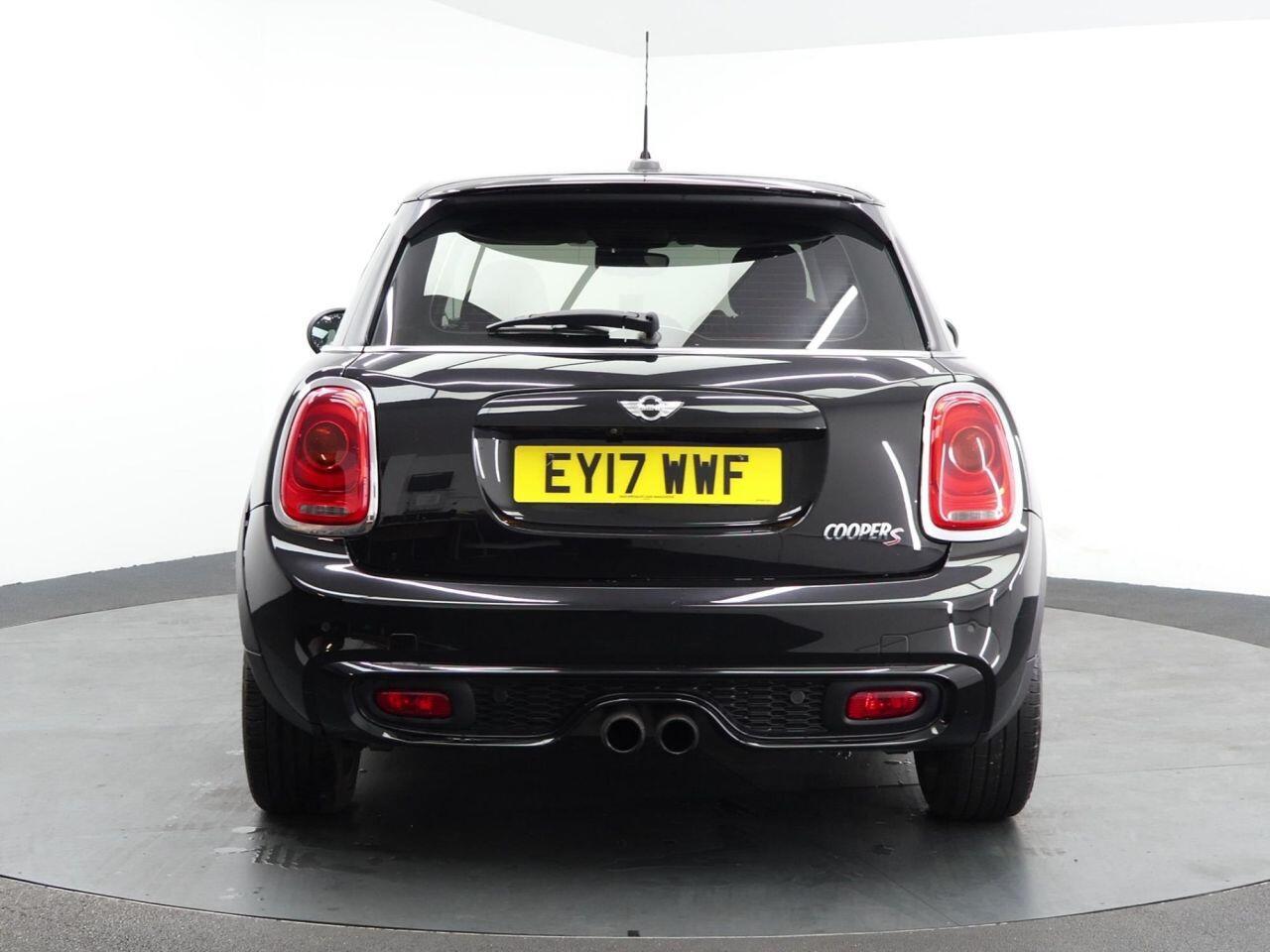MINI Hatch - Image 9