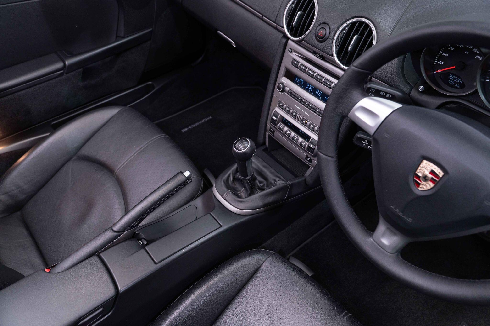 Porsche Boxster - Image 10