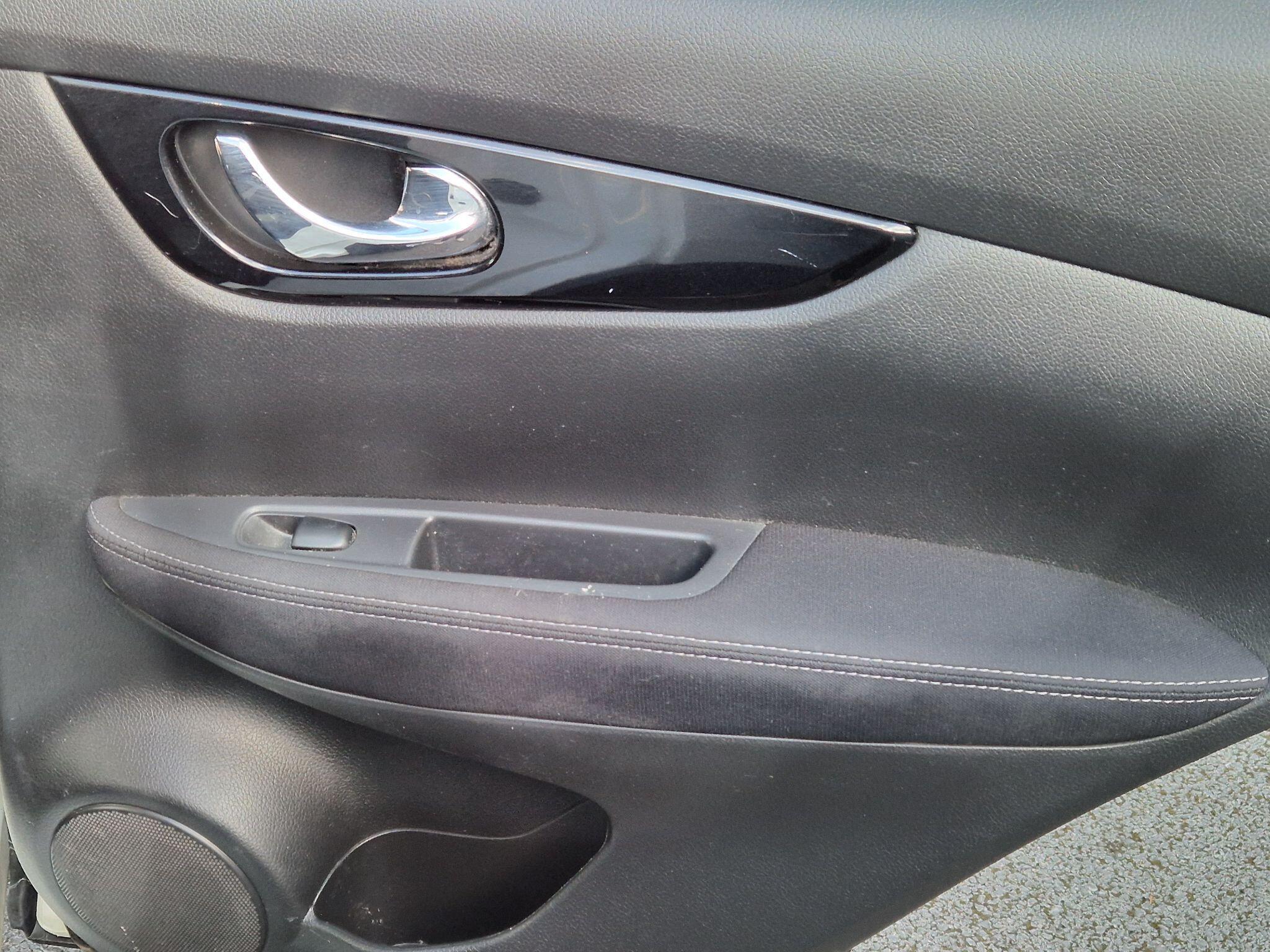 Nissan Qashqai - Image 34