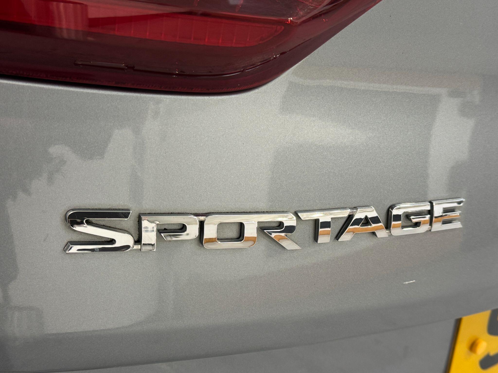 Kia Sportage - Image 53
