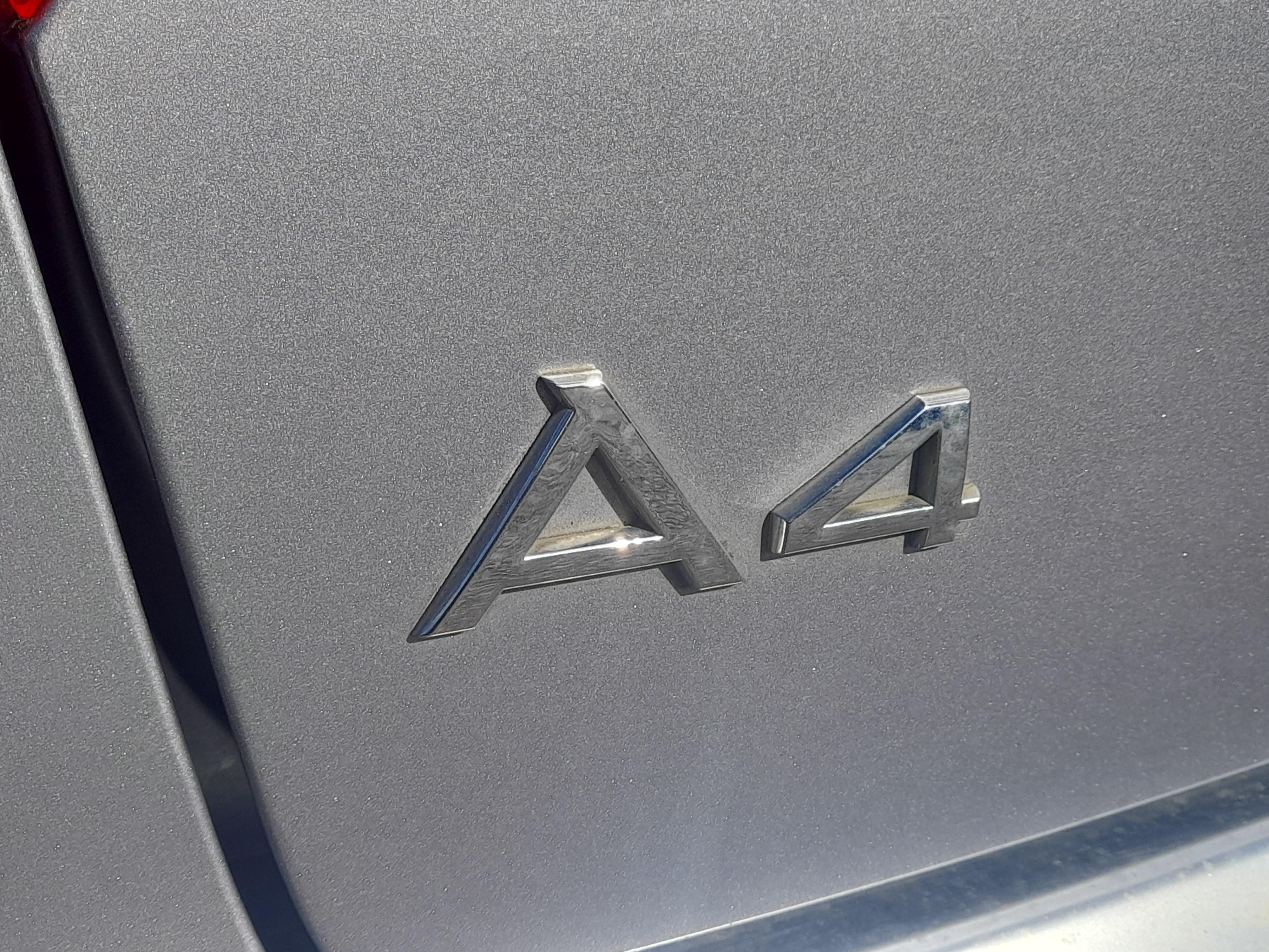 Audi A4 - Image 8