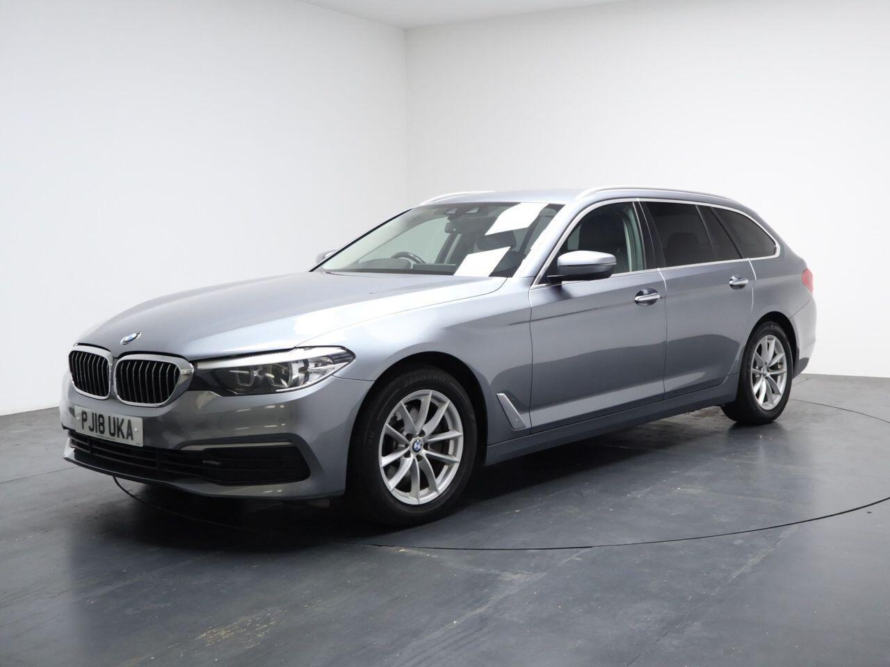 BMW 5 Series - Image 6