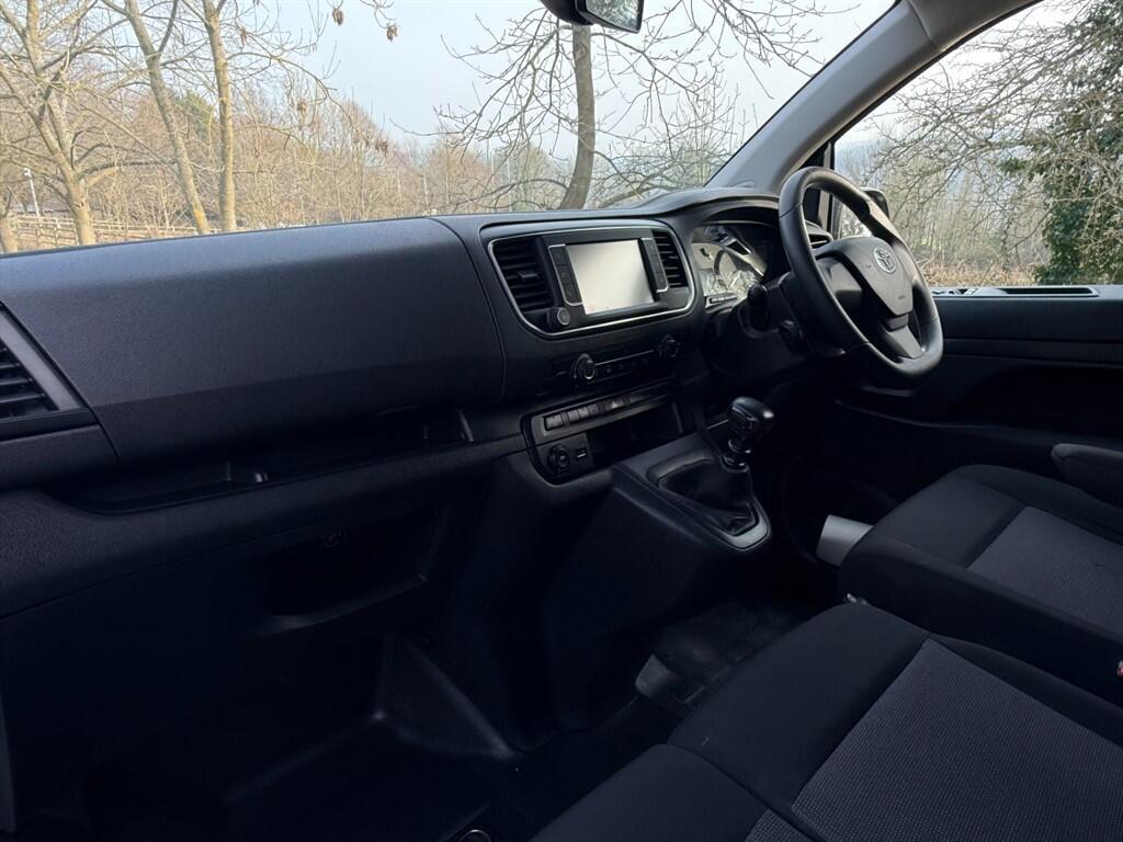 Toyota Proace - Image 22