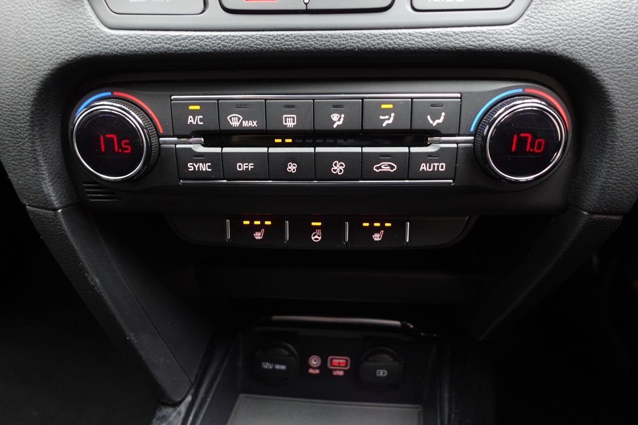 Kia ProCeed - Image 20