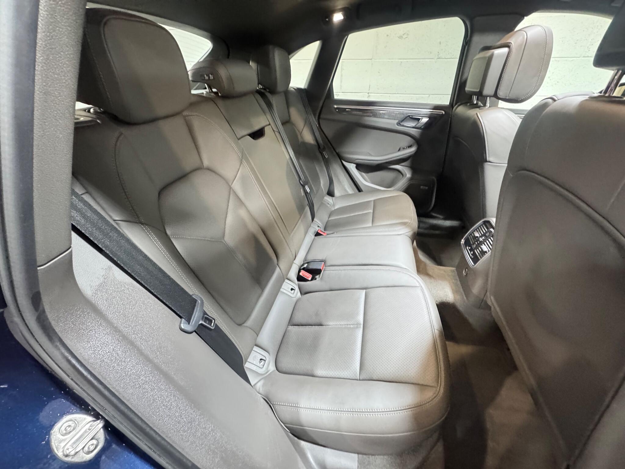 Porsche Macan - Image 15