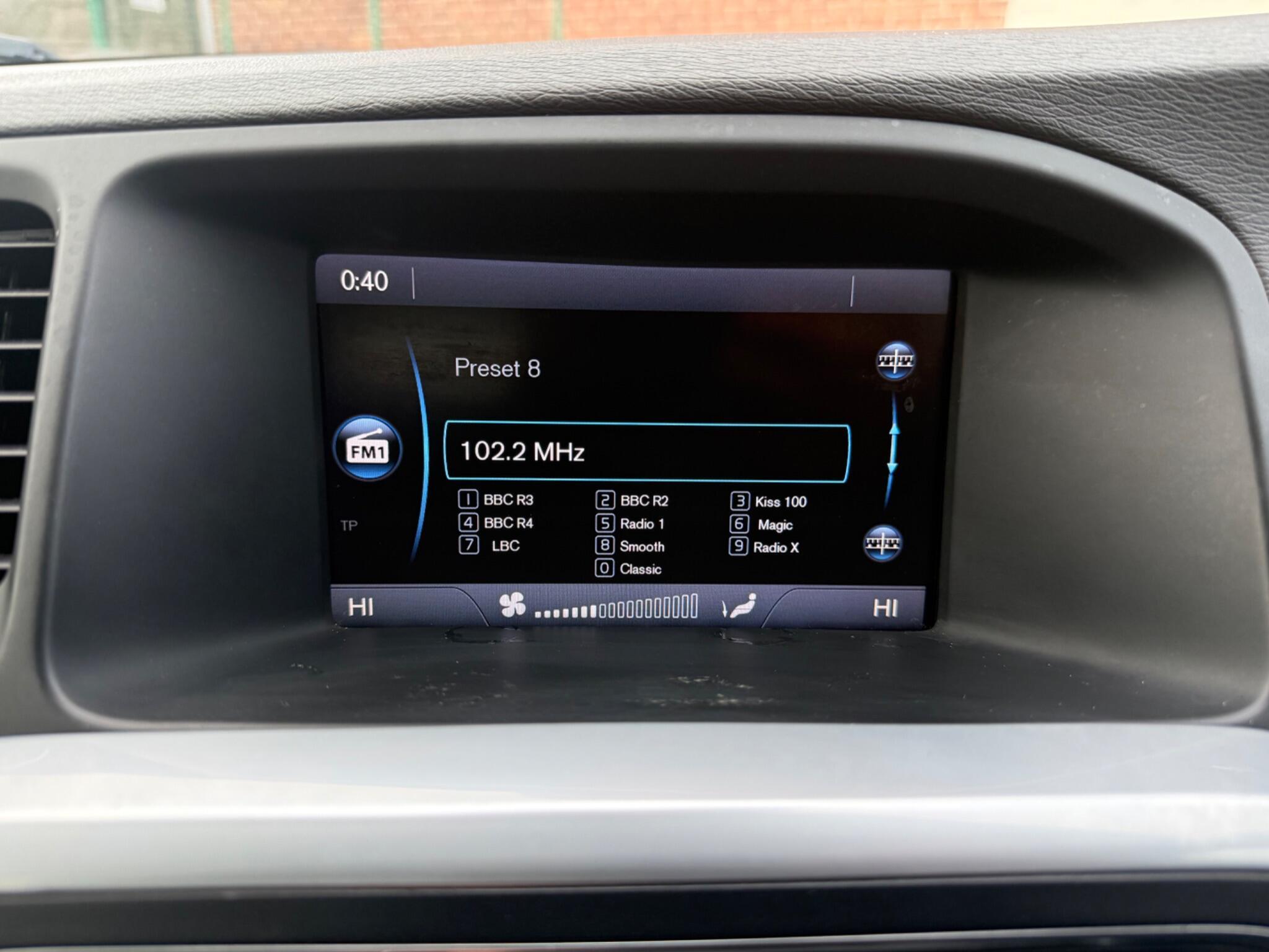 Volvo V60 - Image 21