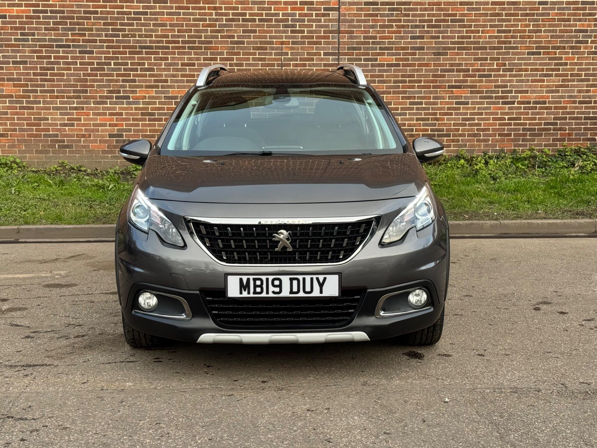 Peugeot 2008 - Image 9