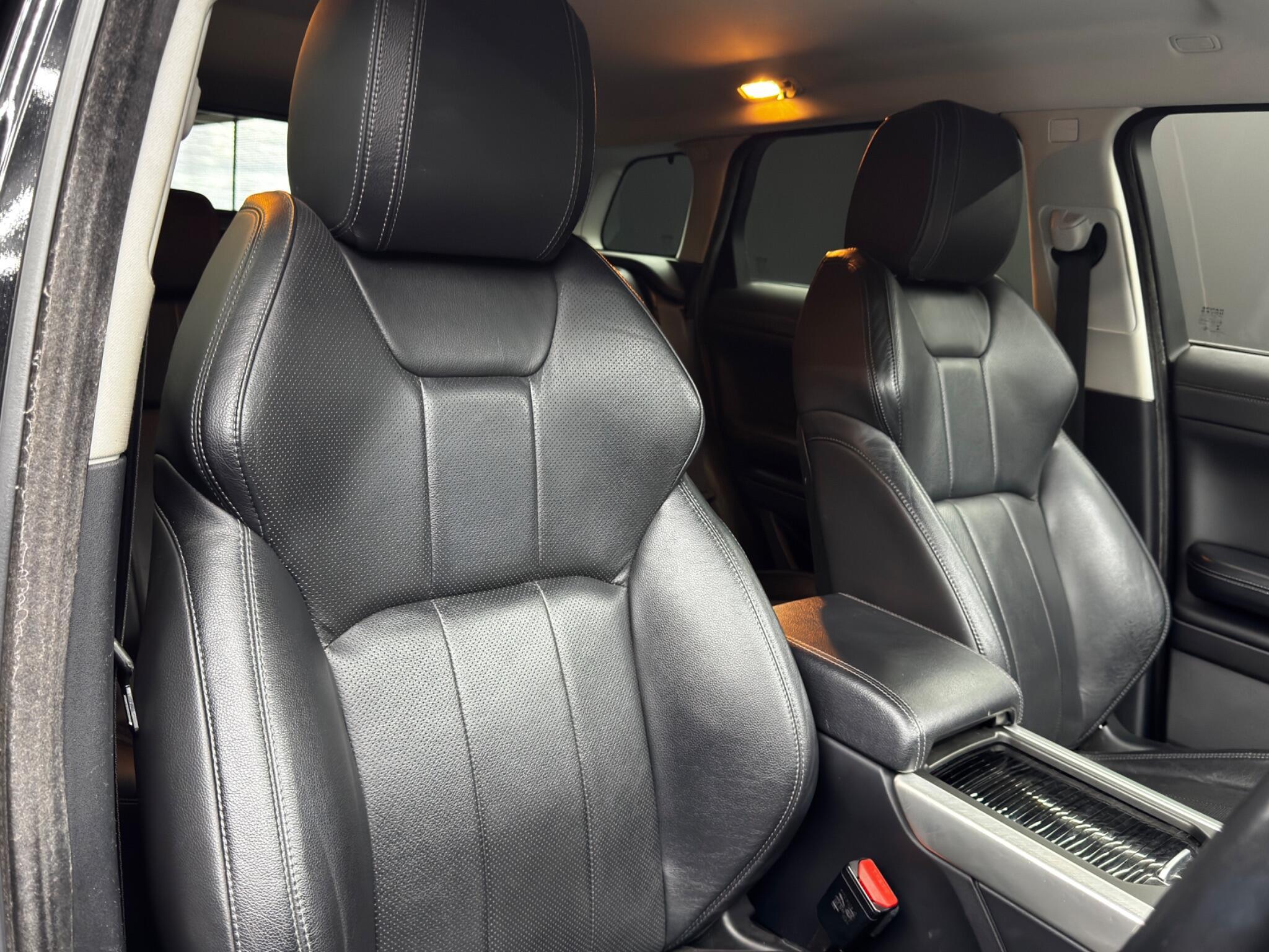 Land Rover Range Rover Evoque - Image 12