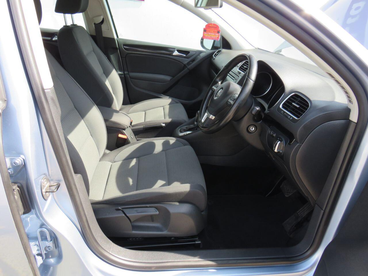 Volkswagen Golf - Image 7