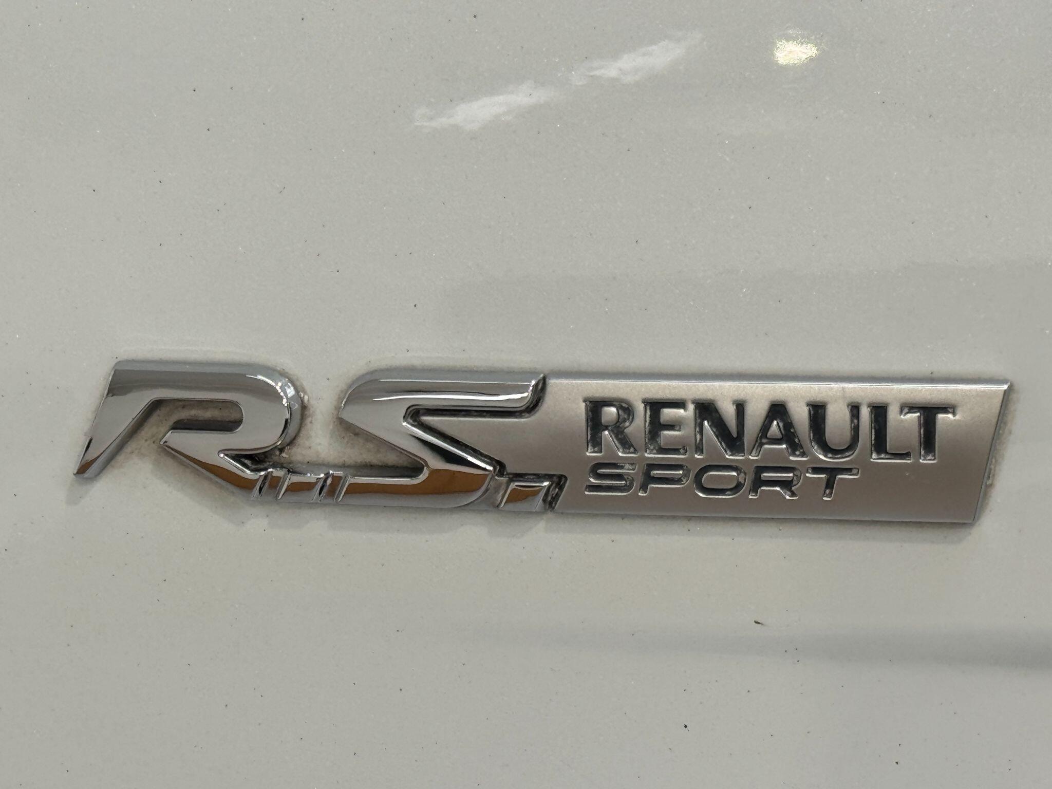 Renault Megane - Image 51