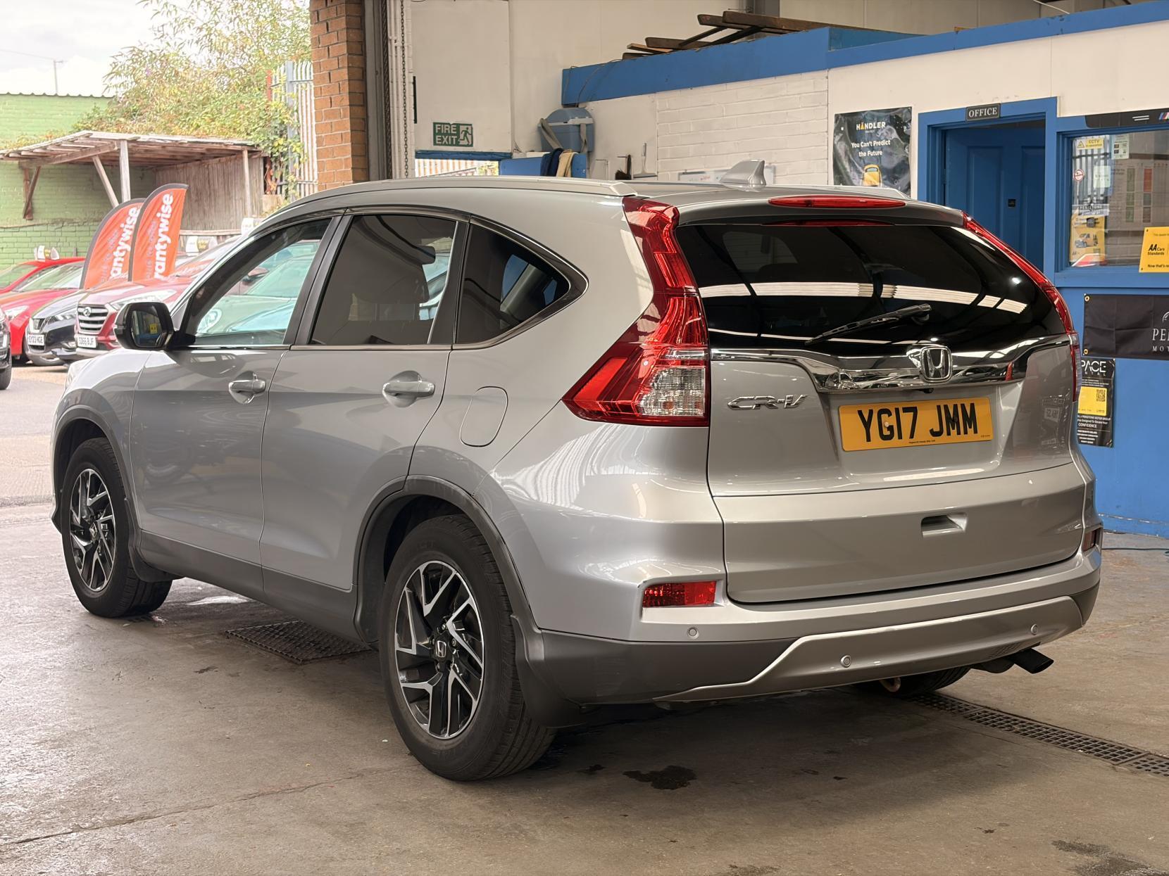 Honda CR-V - Image 5
