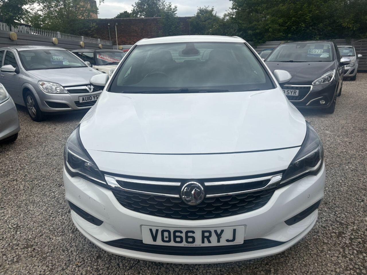 Vauxhall Astra - Image 2