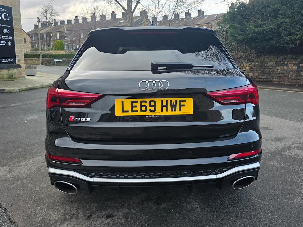 Audi RS Q3 - Image 8
