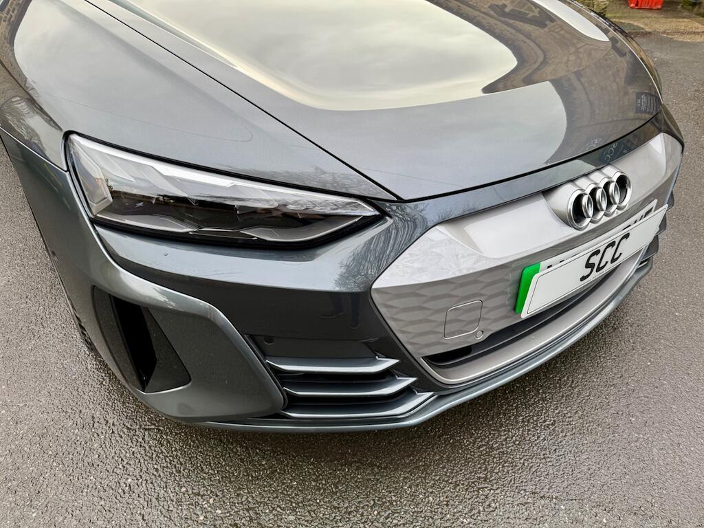 Audi E-Tron GT - Image 18