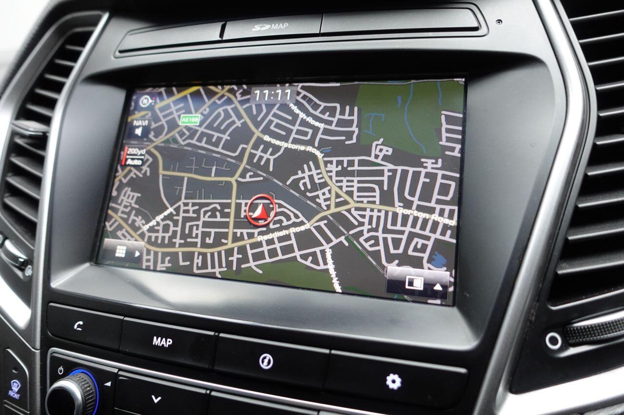 Hyundai Santa Fe - Image 19