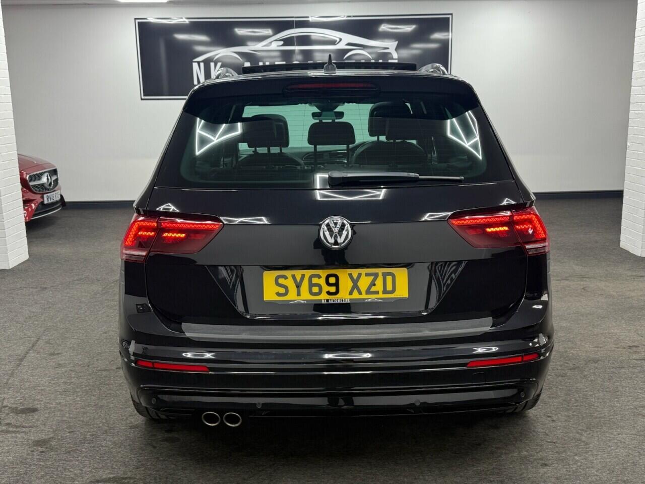 Volkswagen Tiguan - Image 5