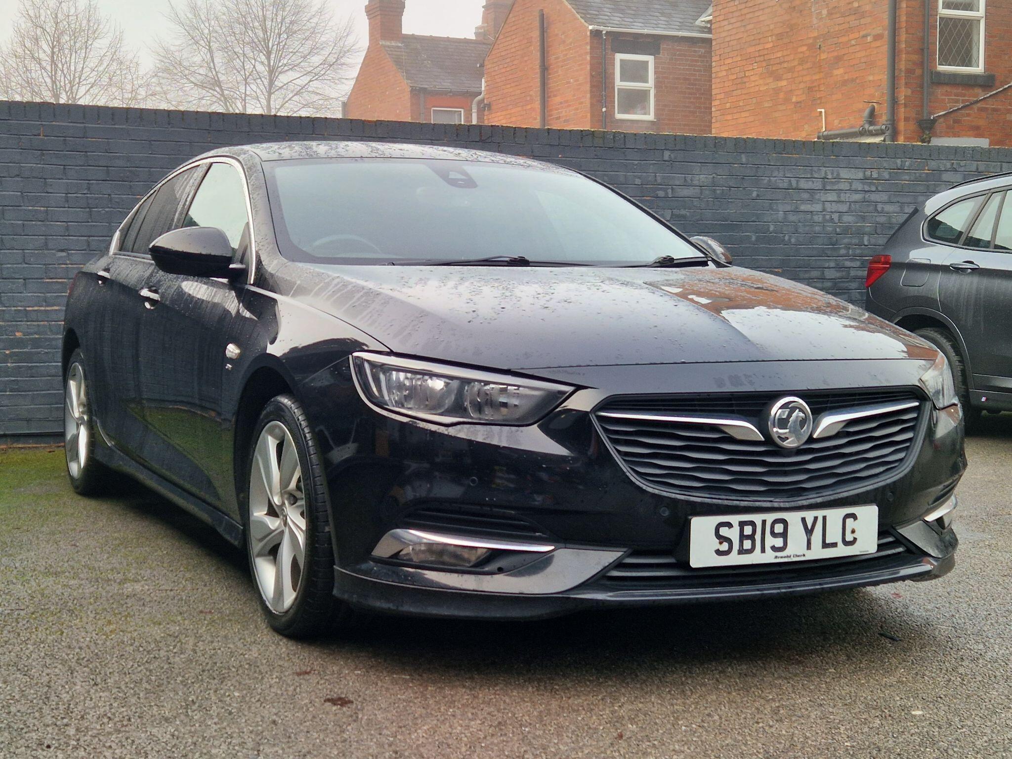 Vauxhall Insignia - Image 16
