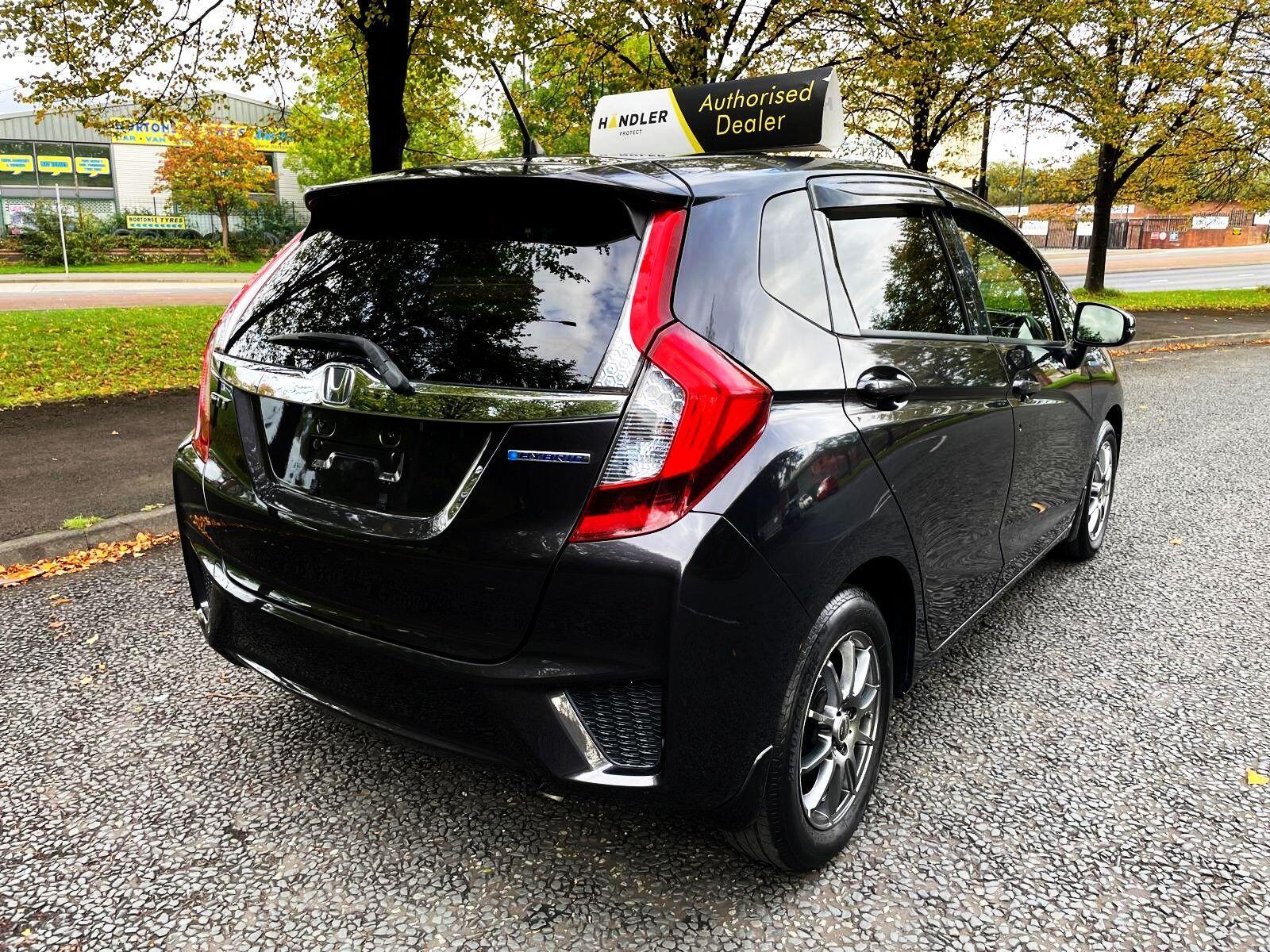 Honda FIT - Image 7