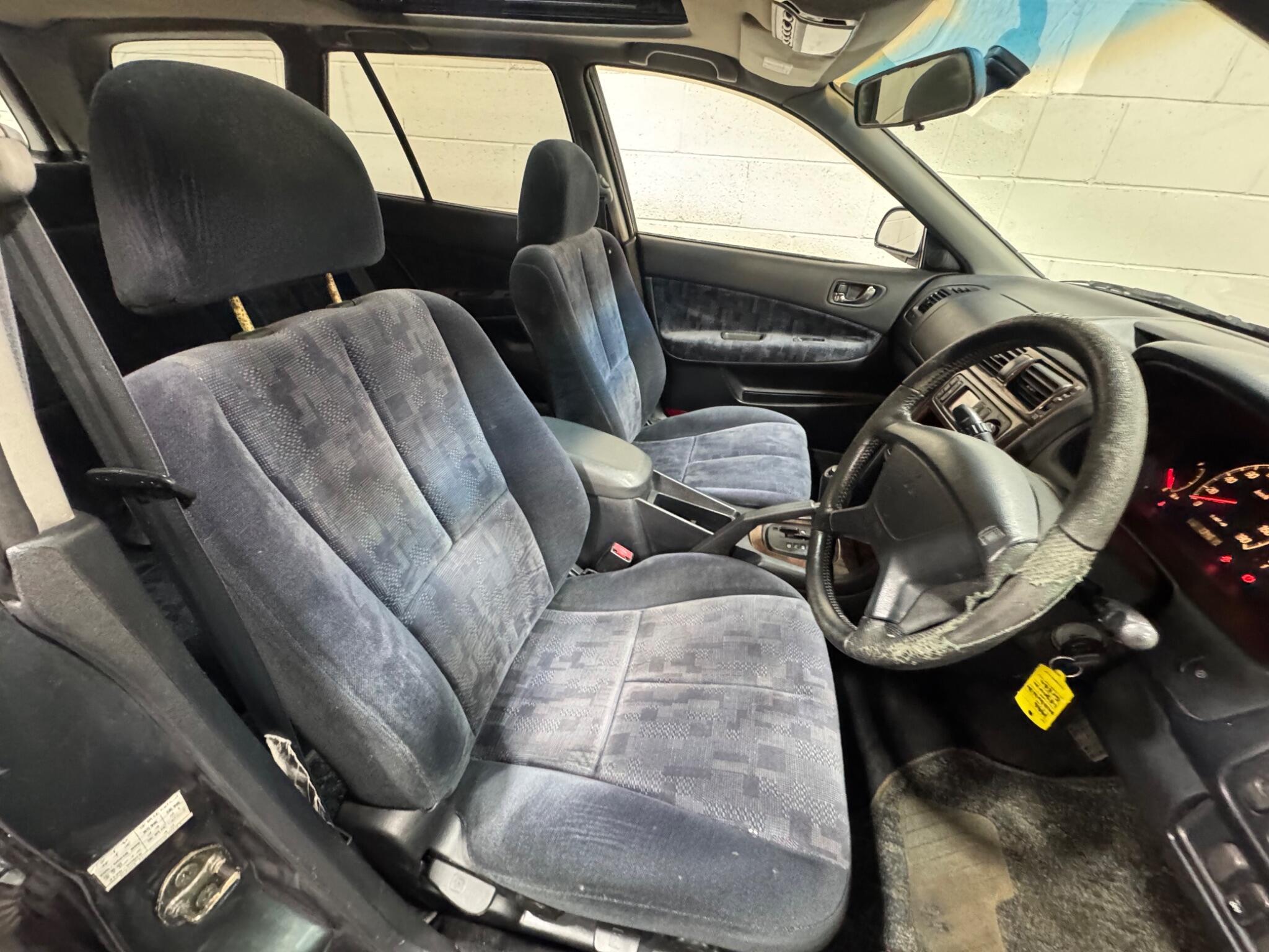 Mitsubishi Legnum - Image 8