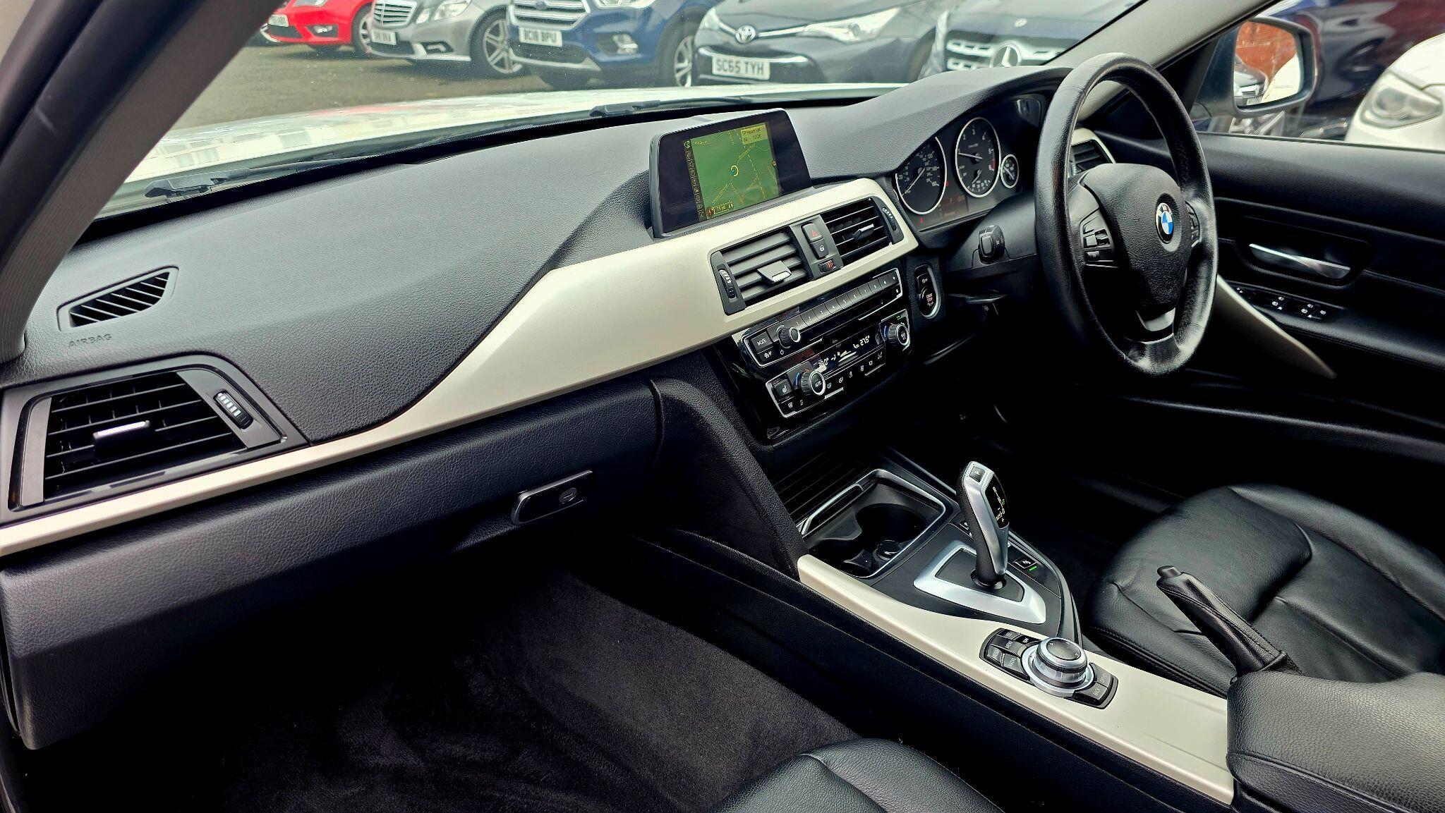 BMW 3 Series - Image 14